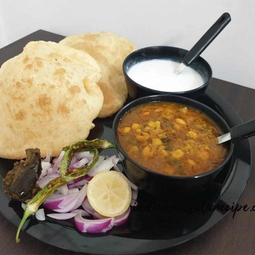 Mouthwatering-chole-bhature-recipe
