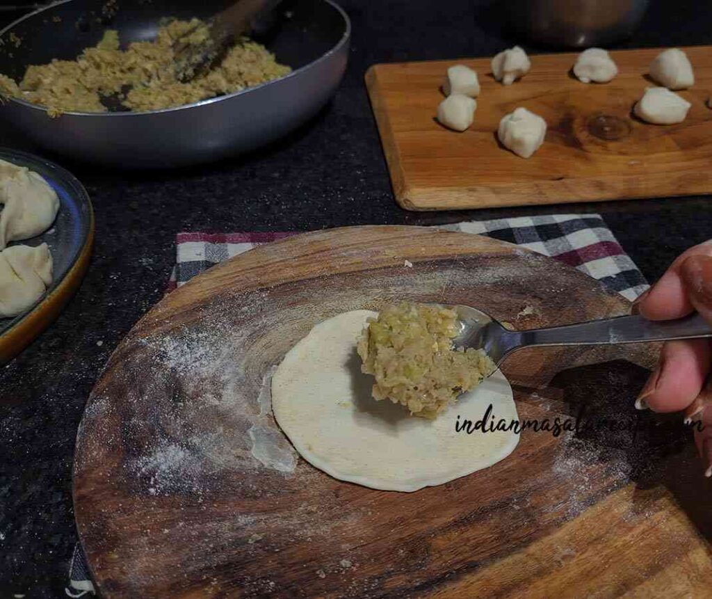 Momos-recipe-at-home